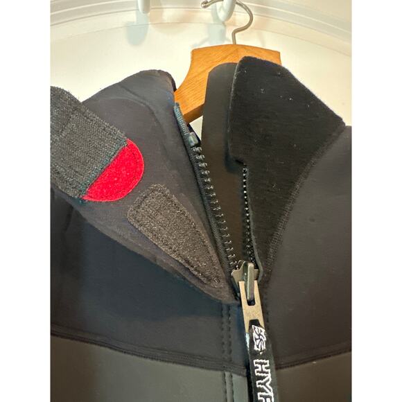 Hyperflex Men’s Black 2.5mm Shorty Wetsuit Size Medium - Picture 11 of 12